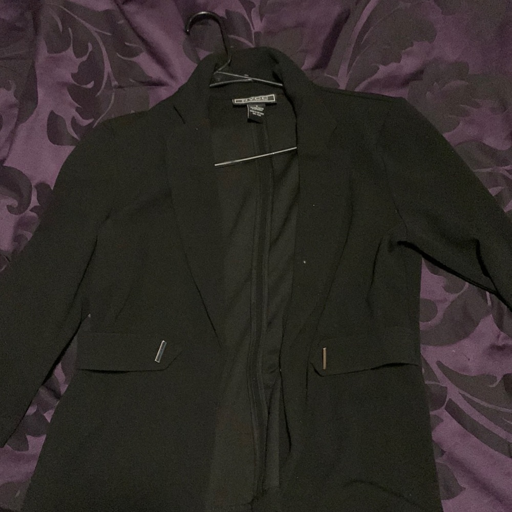 size small black blazer